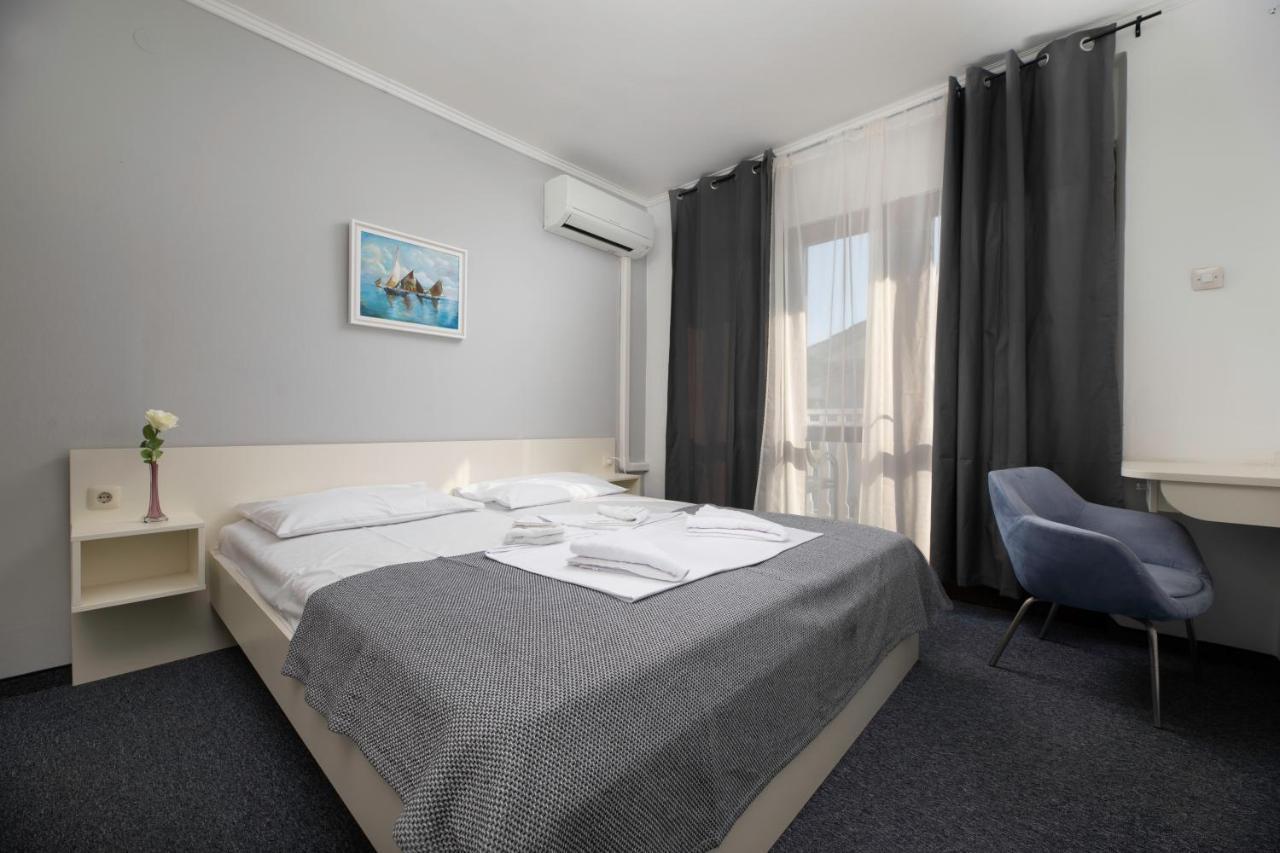 Meliores Rooms Šilo Esterno foto